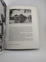 Chinese Revolution / Lois Mitchison - Image 2