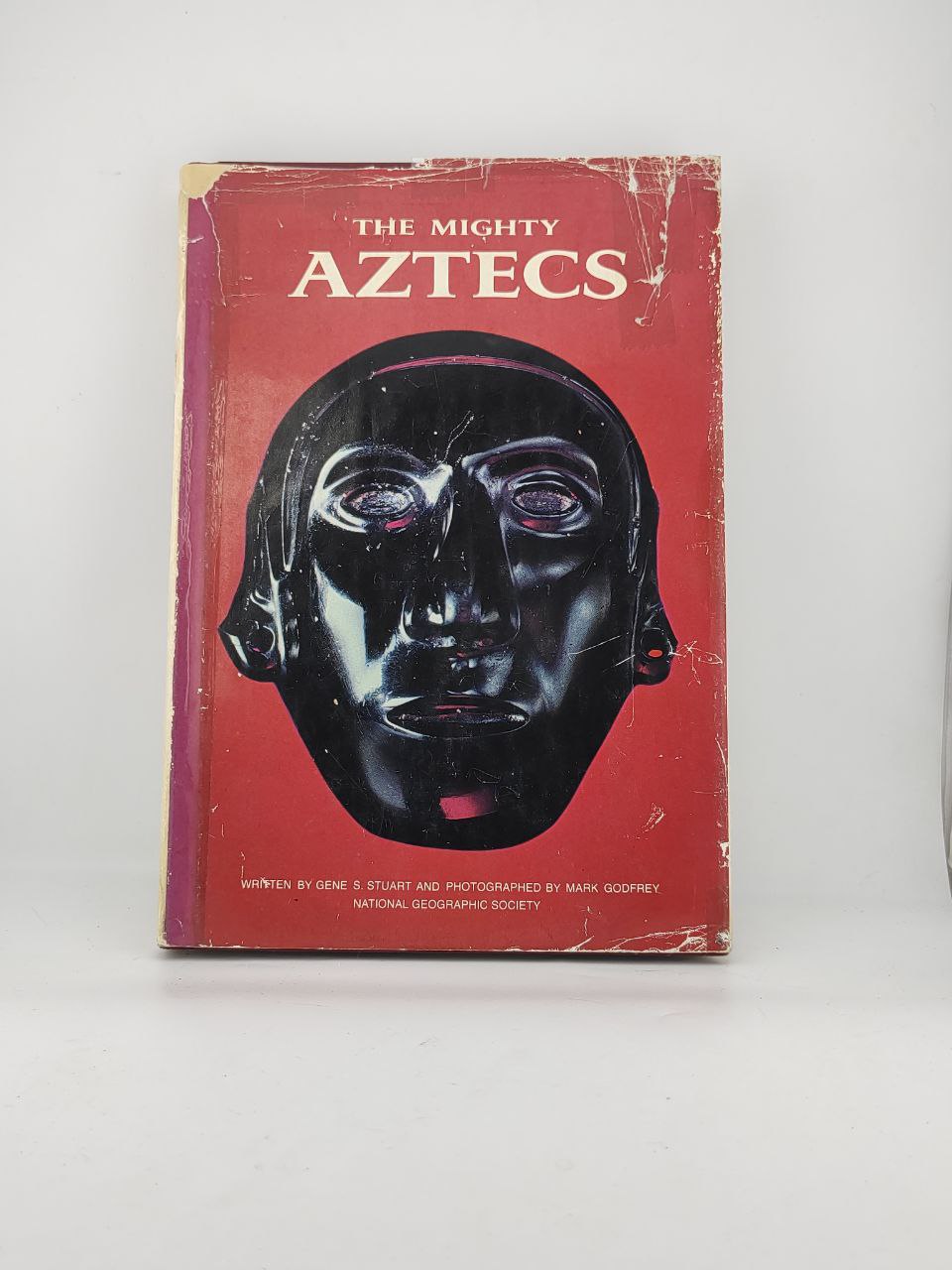 IMG_20250223_114257_897 The Mighty Aztecs / Gene S. Stuart - Image 1