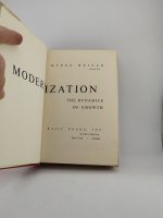 Modernization: The Dynamics of Growth / Cyril E. Black - Image 2
