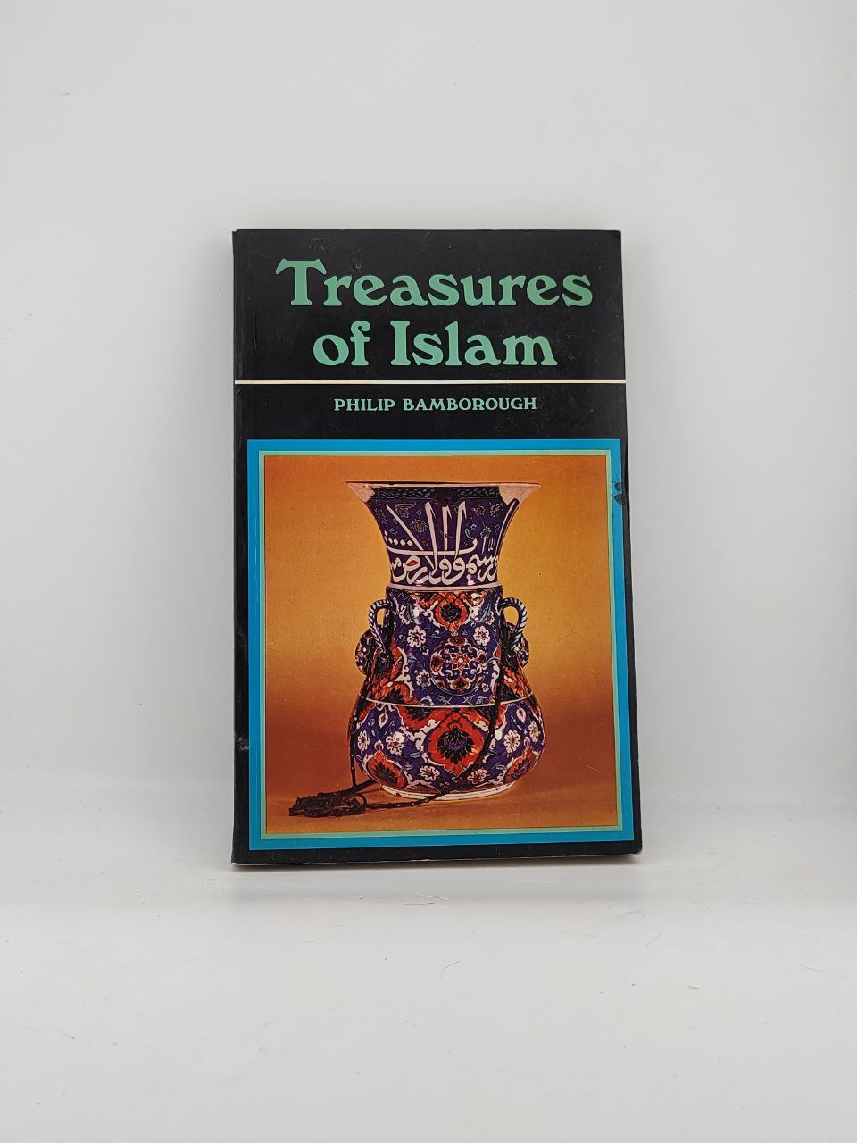 IMG_20250313_174428_527 Treasures of Islam / Philip Bamborough - Image 1