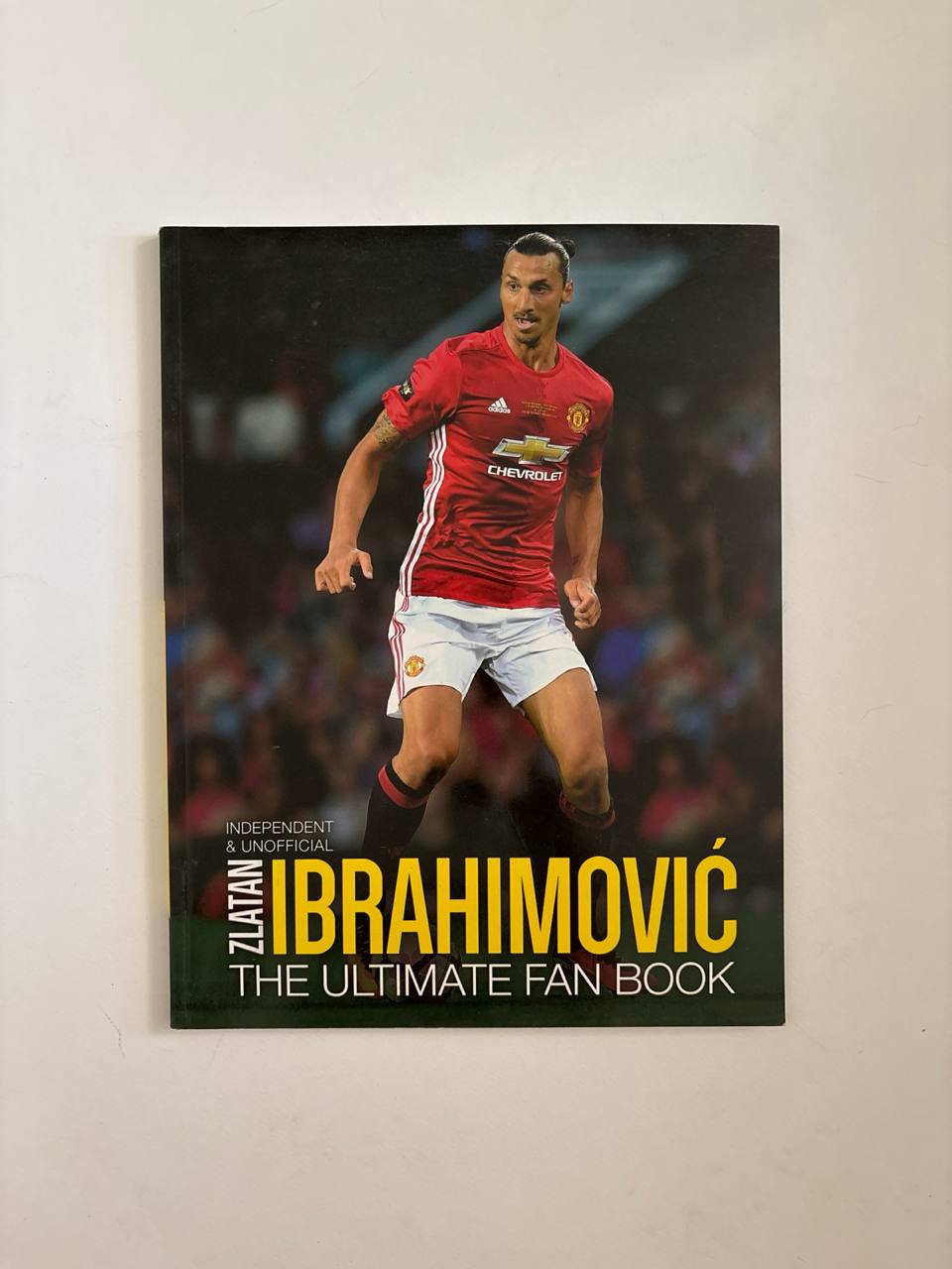 IMG_20251103_143318_781 Zlatan Ibrahimović: The Ultimate Fan Book - Image 1