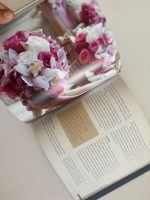 Simple Stunning Bride / Karen Bussen - Image 4