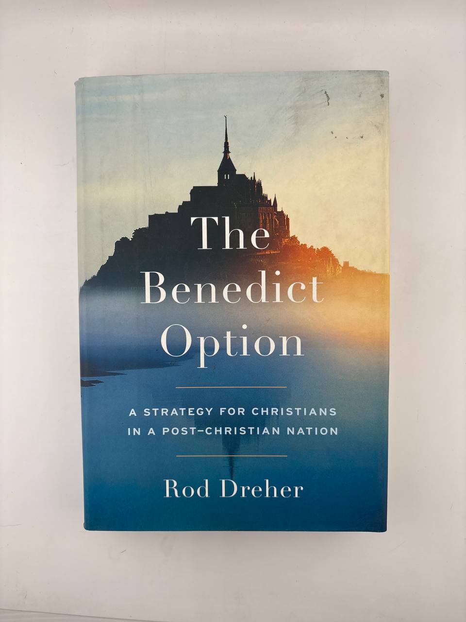 IMG_20260910_121947_638 The Benedict Option: A Strategy for Christians in a Post-Christian Nation / Rod Dreher - Image 1