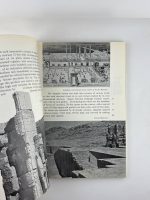Introducing Persian Architecture / Arthur Upham Pope - Image 2