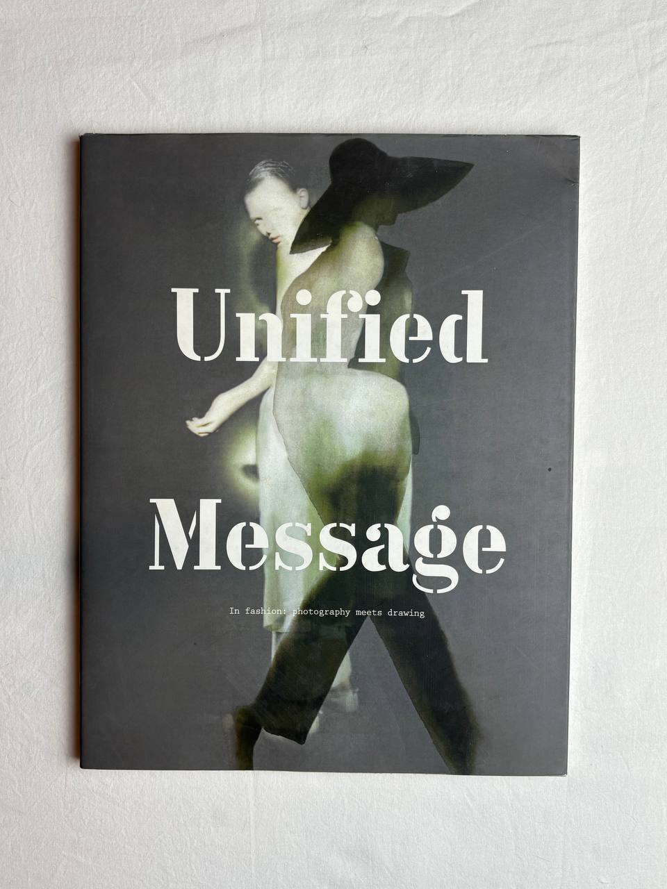 IMG_20260921_121019_796 Unified Message: In Fashion: Photography Meets Drawing / PIE Books - Image 1